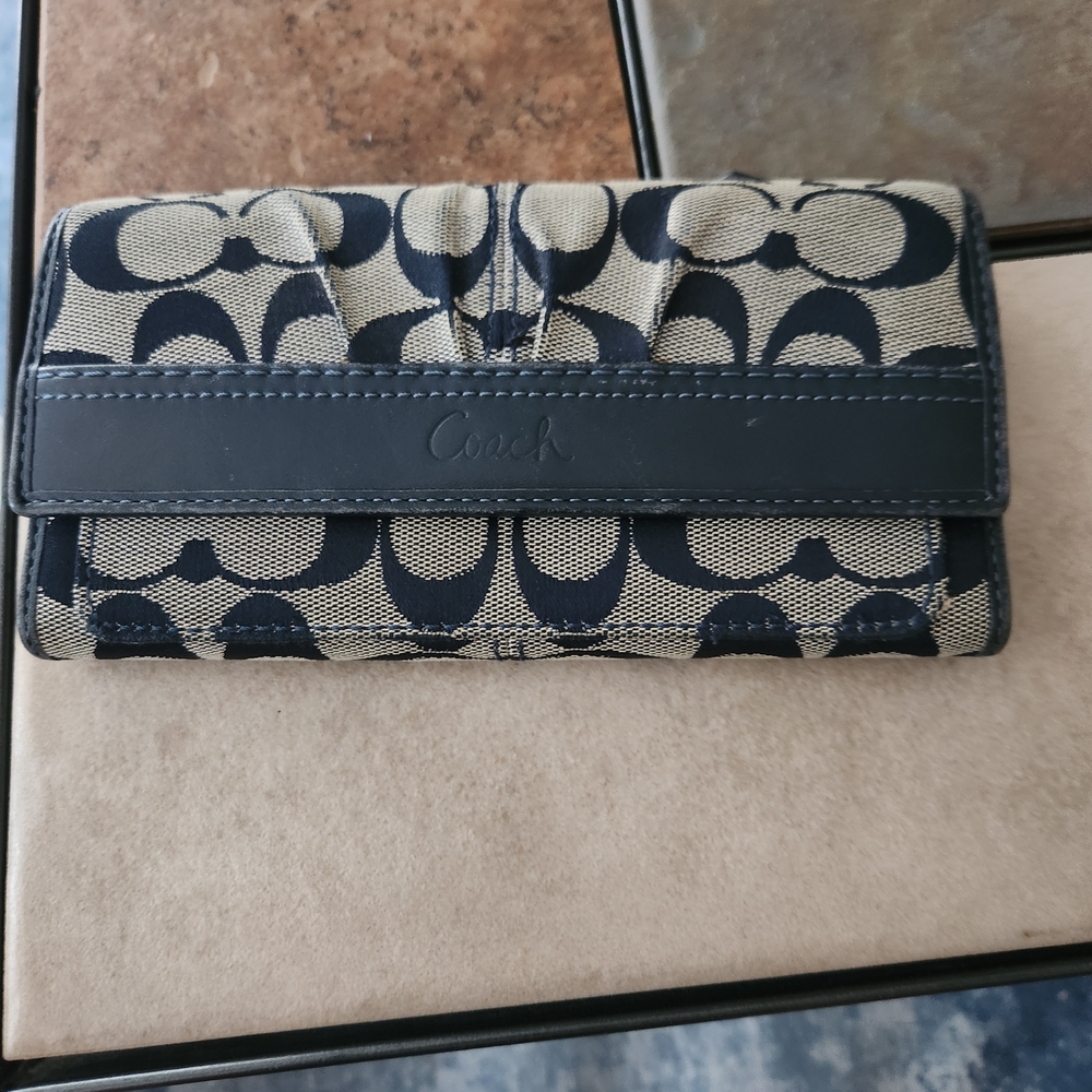 Coach Blue and Beige Signature Clutch
